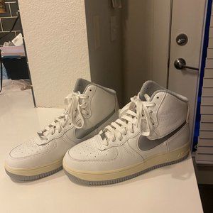 Nike Air Force 1 Sculpt Silver
